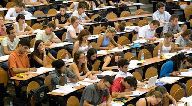 Πανεπιστήμια: Ξεκινούν σήμερα οι αιτήσεις για τις μετεγγραφές φοιτητών – Όλα όσα πρέπει να ξέρετε